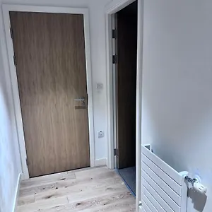Canning Town Hub Aptmt Apartment London