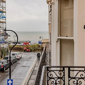 Beautiful Sea View I Spacious One Bed Flat I Sleep 4 Guests Bp2 Apartment Brighton